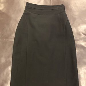 High waisted pencil skirt